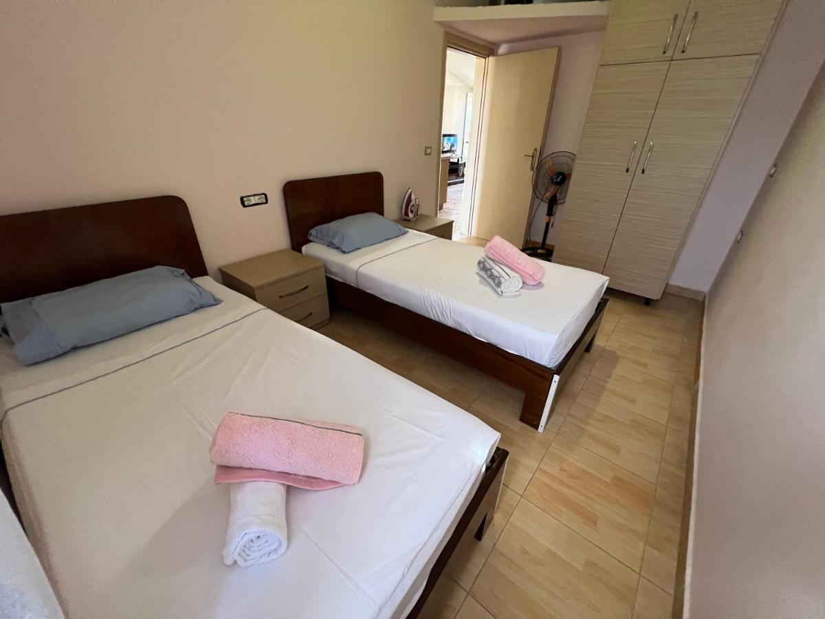 House For Rent Jurgen Villa Golem  Ngoại thất bức ảnh