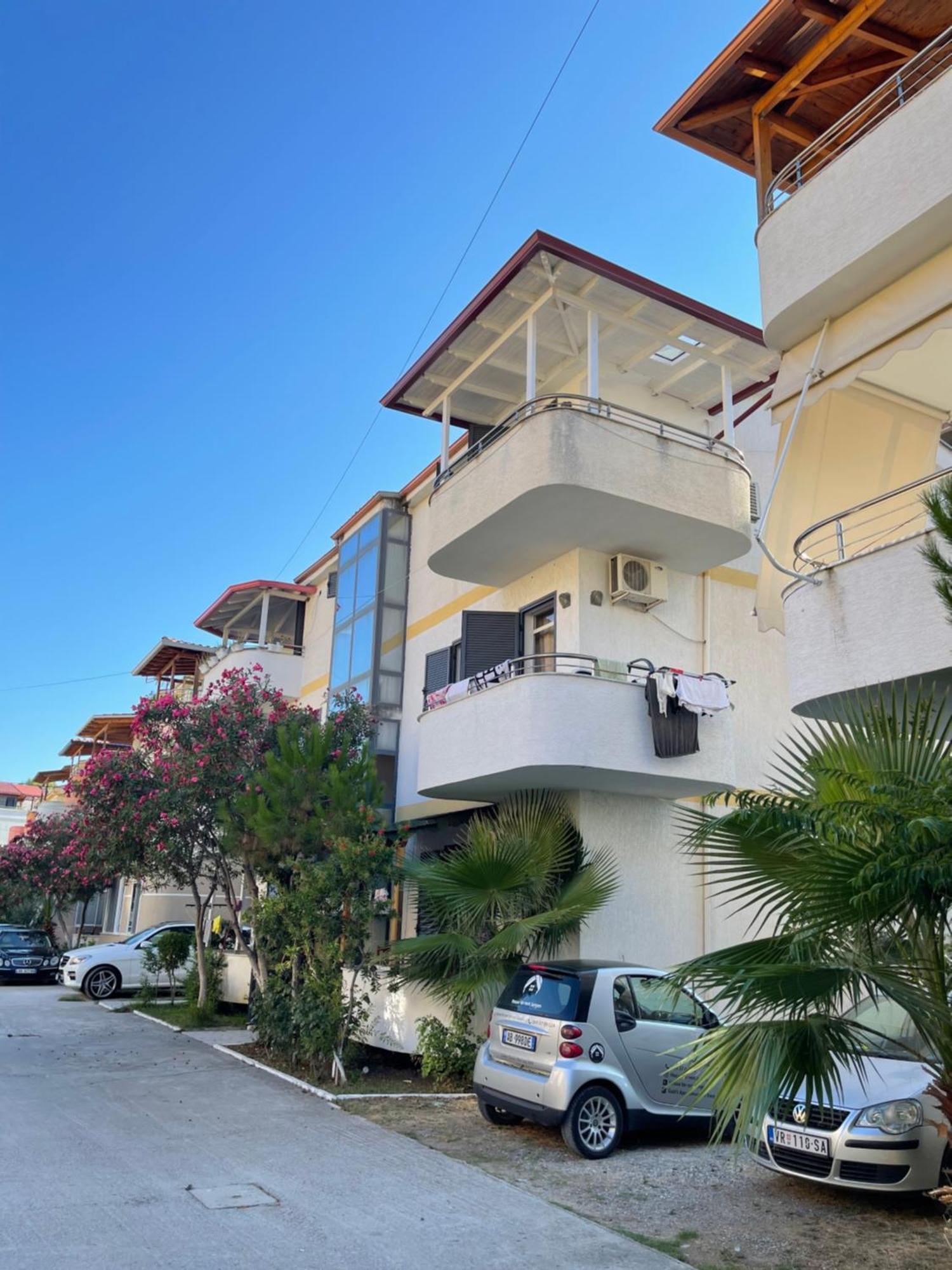 House For Rent Jurgen Villa Golem  Ngoại thất bức ảnh