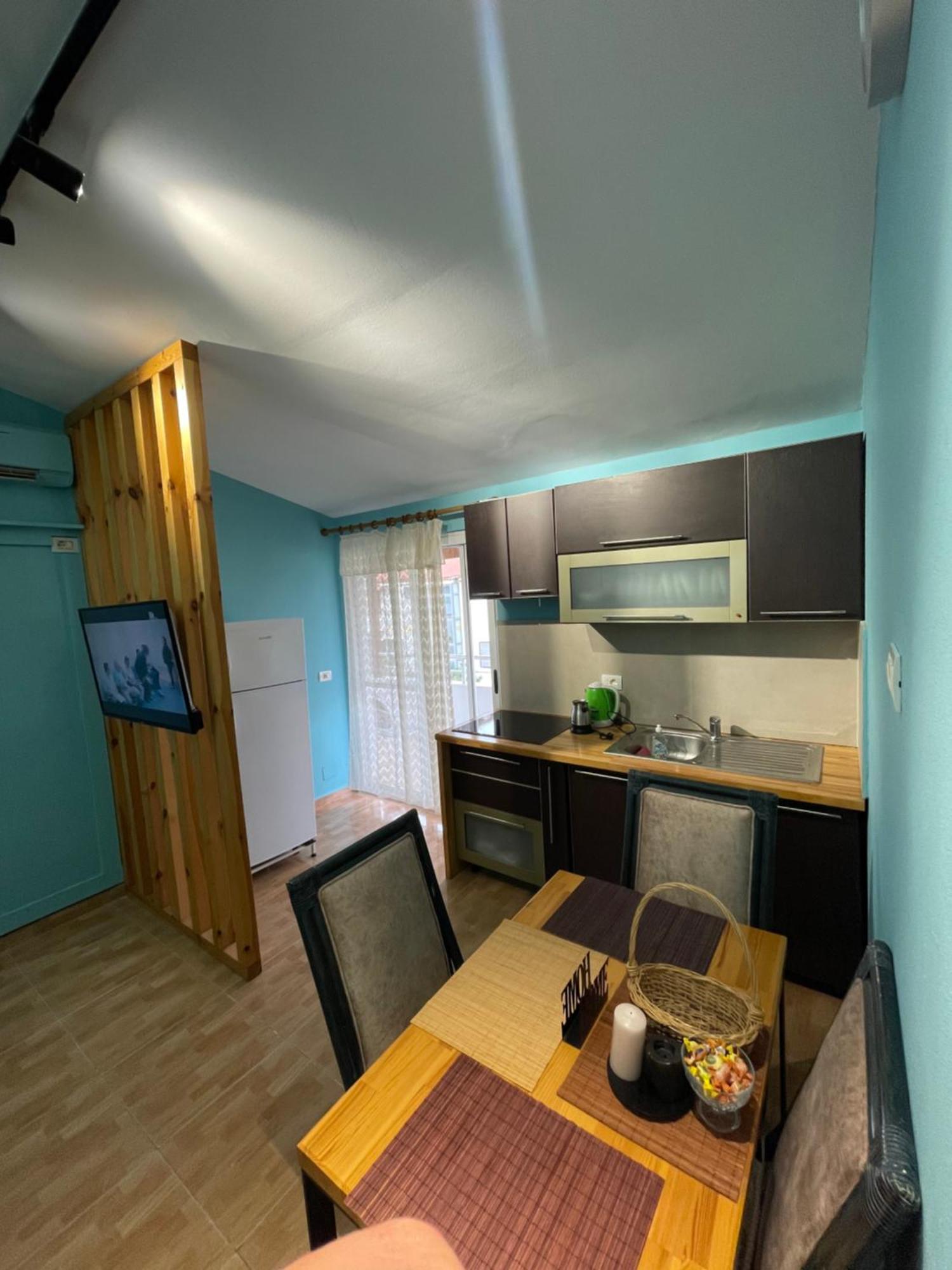 House For Rent Jurgen Villa Golem  Ngoại thất bức ảnh