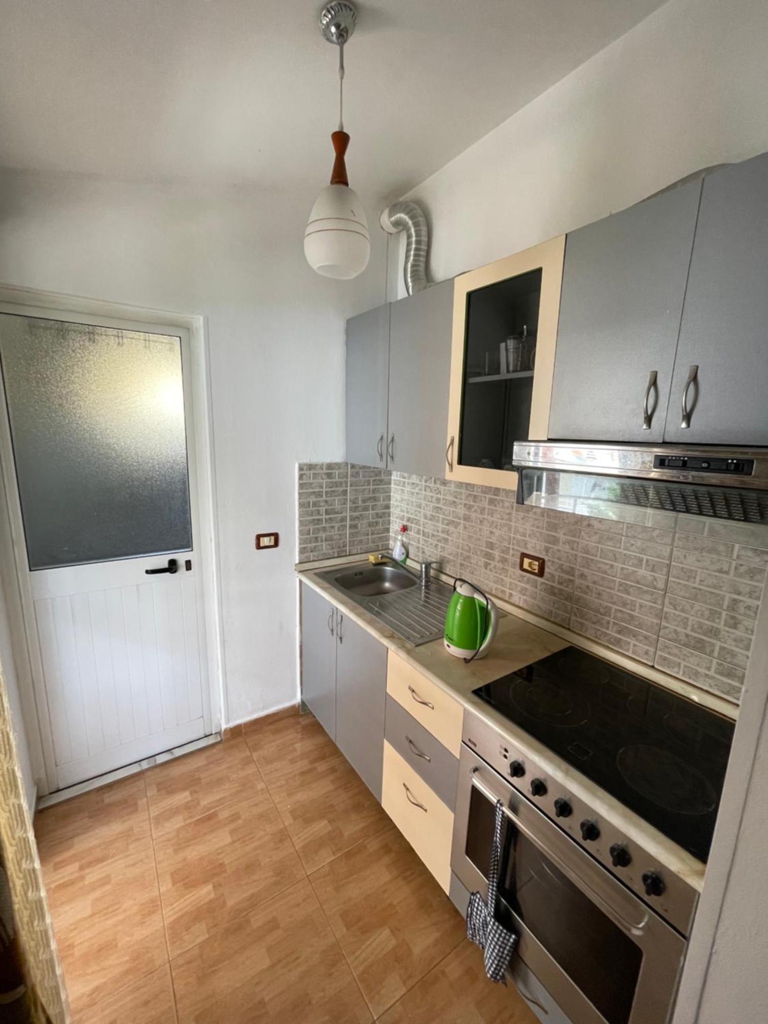 House For Rent Jurgen Villa Golem  Ngoại thất bức ảnh
